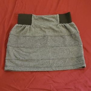 Mini skirt grey and black.